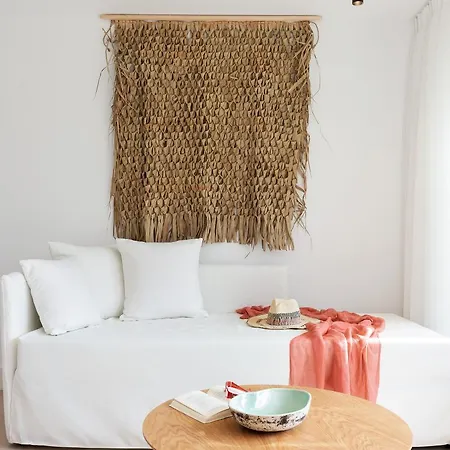 Hotel Amantes And 2*