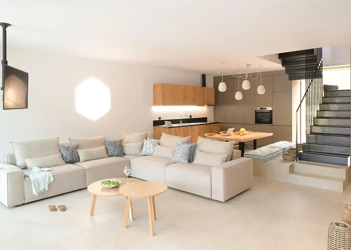 Amantes And מלון